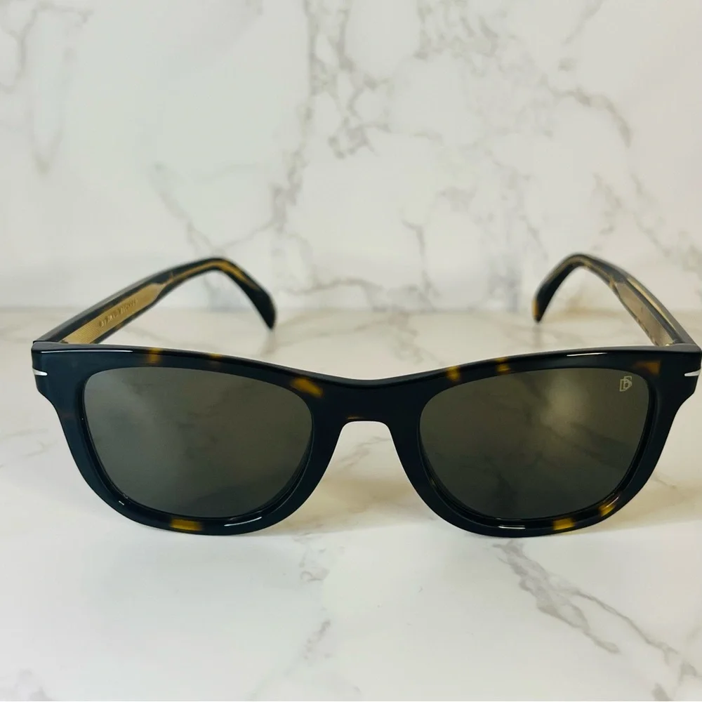 DAVID BECKHAM DB 1006/S Tortoiseshell Sunglasses Green Lenses Made in Italy NWOT